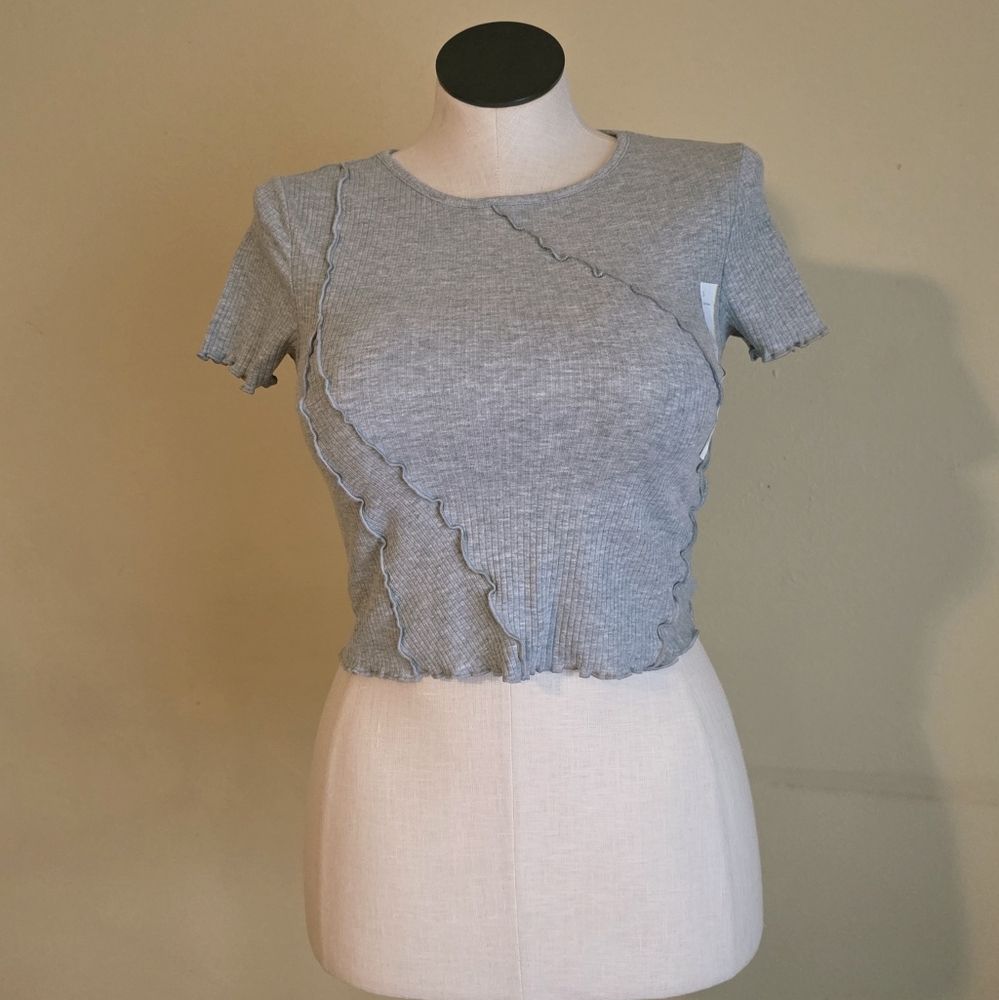 Wild Fable Short Sleeve Cropped Seamed And Ribbed "Baby" T-Shirt Gray Patchwork - Picture 2 of 10